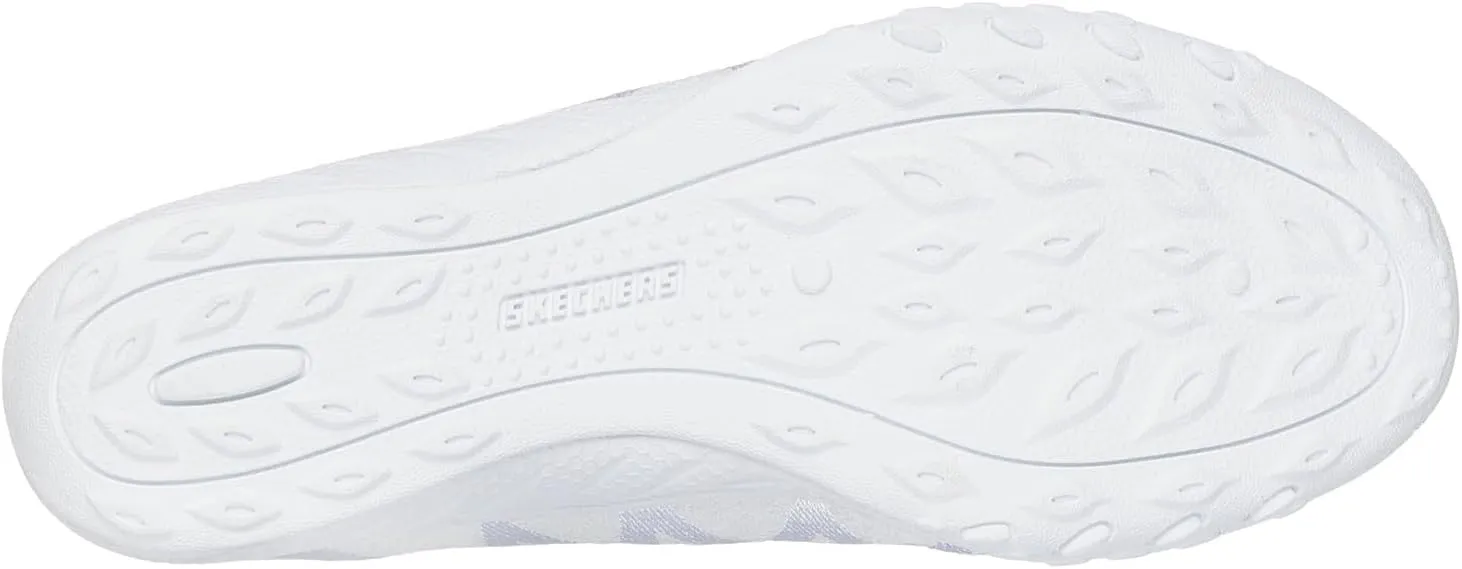Skechers Women's Breathe Easy-Infi Knity Sneaker