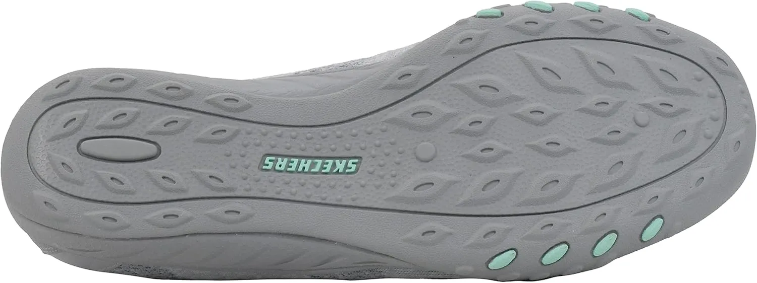Skechers Women's Breathe-Easy-Opportuknity Sneaker