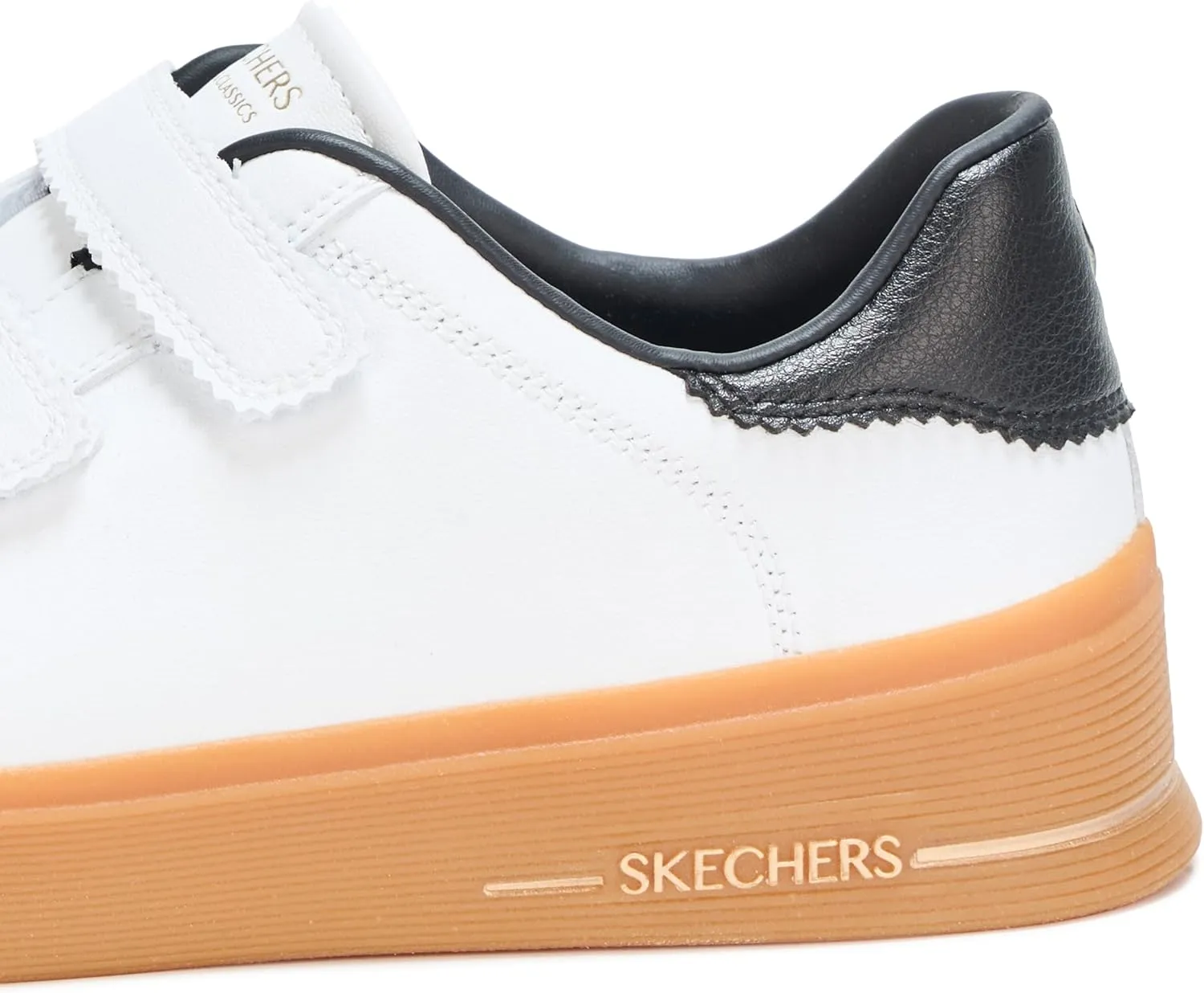 Skechers Women's Hiland-Perfect Trio Sneaker