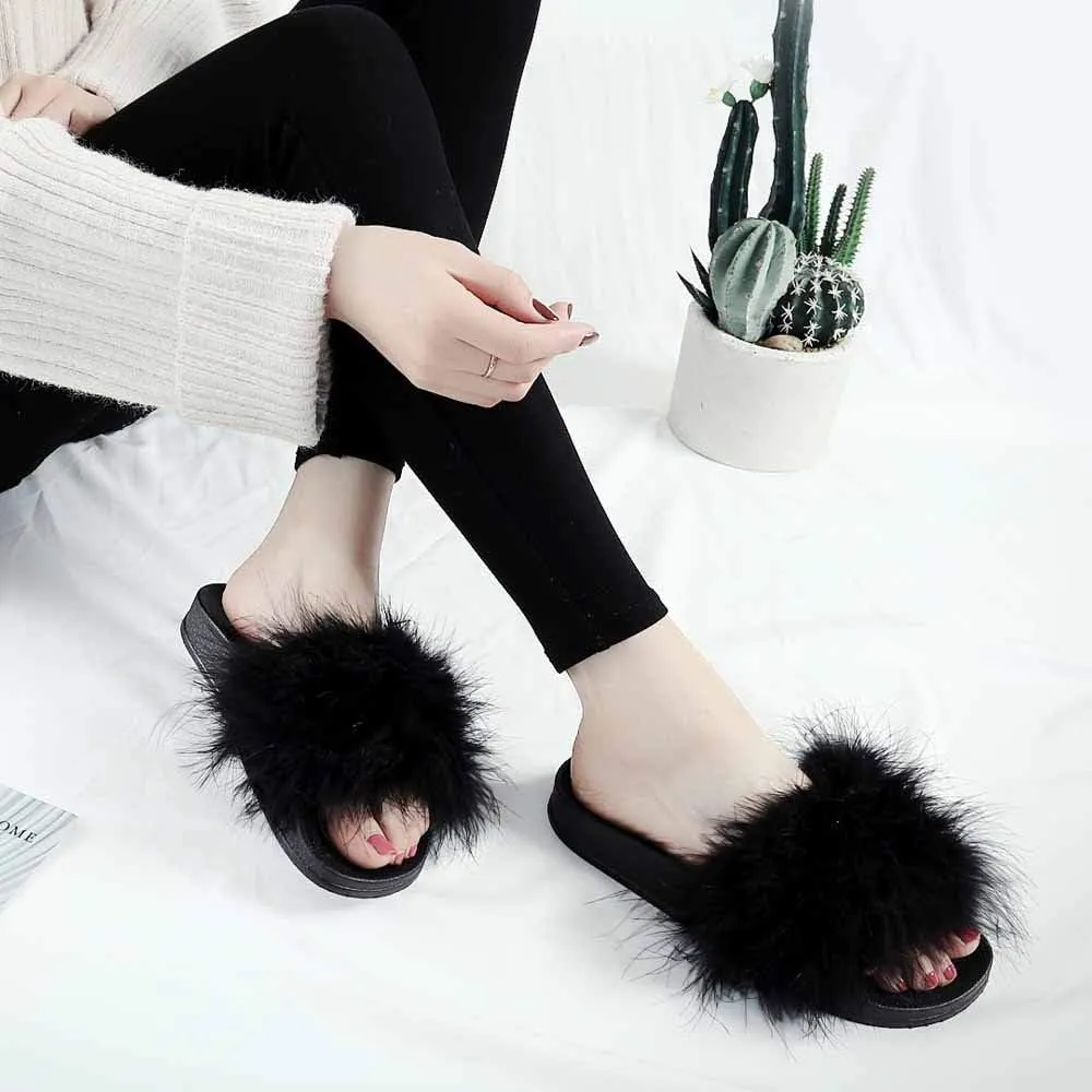 Sliders for Women, Women Slippers Comfortable Soft Winter Warm Home Slipper Fashion Faux Flops Shoes Fluffy Woman for Indoor Outdoor Fashion Sandals