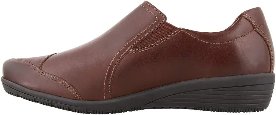 Taos Footwear Women's Character Flat