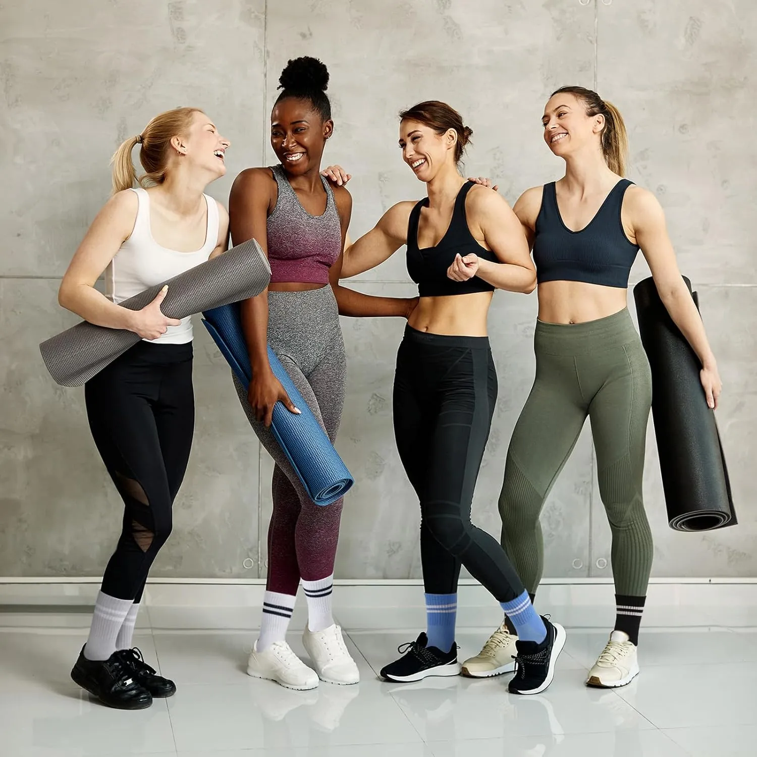 Toes Home Pilates Socks for Women with Non Slip Grippers, Yoga Crew Socks for Barre Hospital Sticky Slipper Socks 4 Pairs