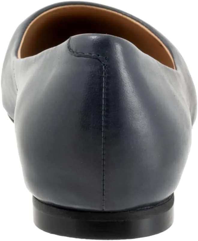 Trotters Women's Estee Ballet Flat