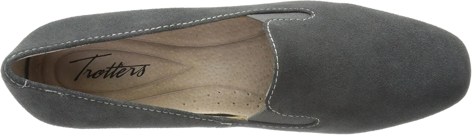 Trotters Women's Lamar Slip-On Loafer