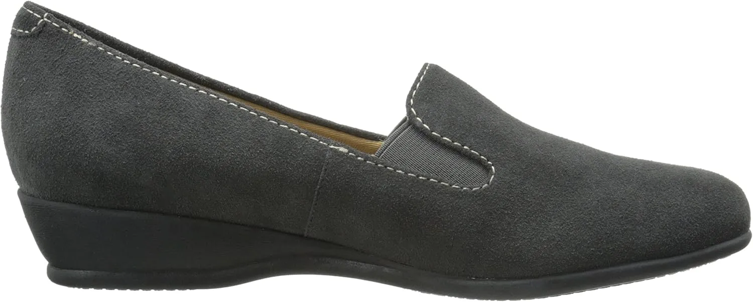 Trotters Women's Lamar Slip-On Loafer