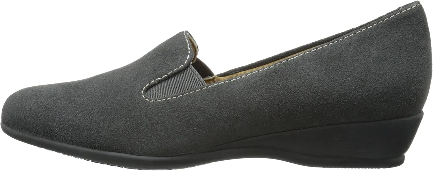 Trotters Women's Lamar Slip-On Loafer