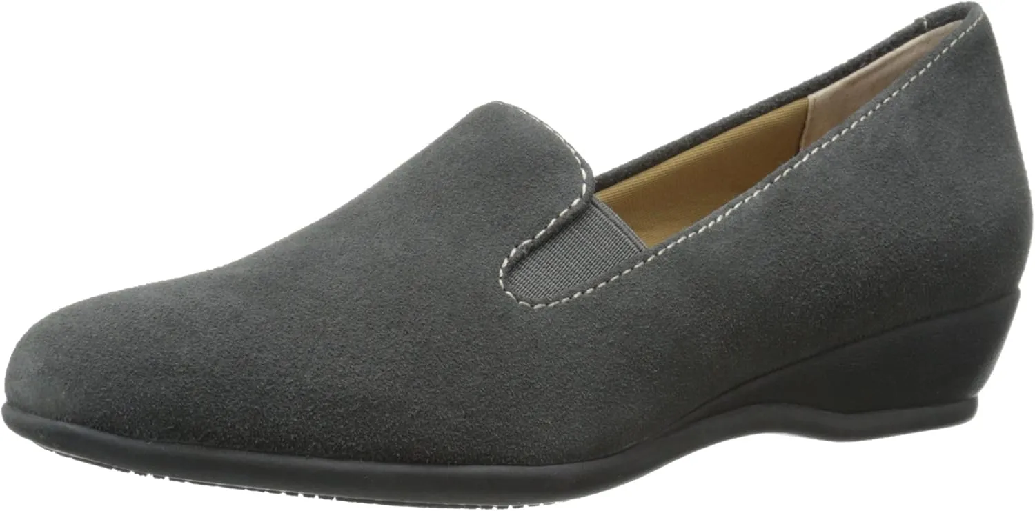 Trotters Women's Lamar Slip-On Loafer