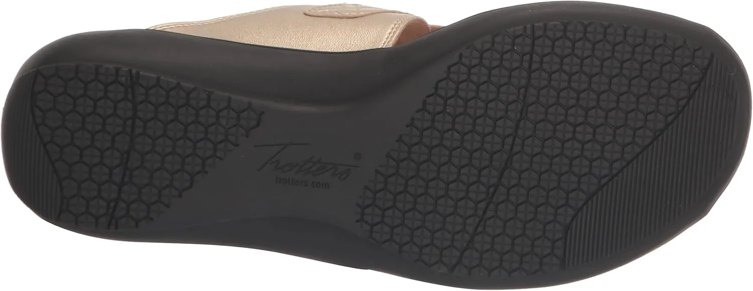 Trotters Women's Robin Sandal