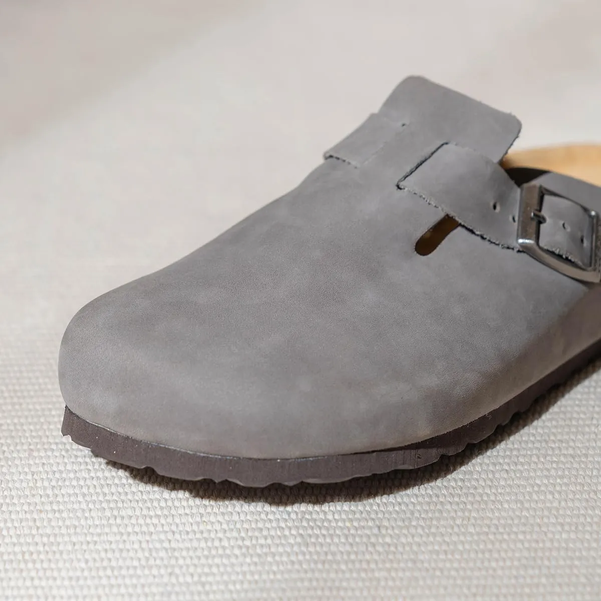 Unisex Cork Clogs Mules,Top Grain Soft Smooth Leather Women/Men Sandal House Slipper,Skin-Friendly and Comfortable Footbed Suede Slippers,Arch Support,Adjustable Buckle
