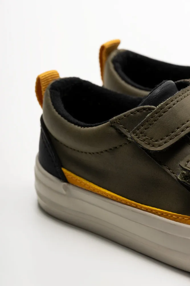 Velcro Sneakers Green