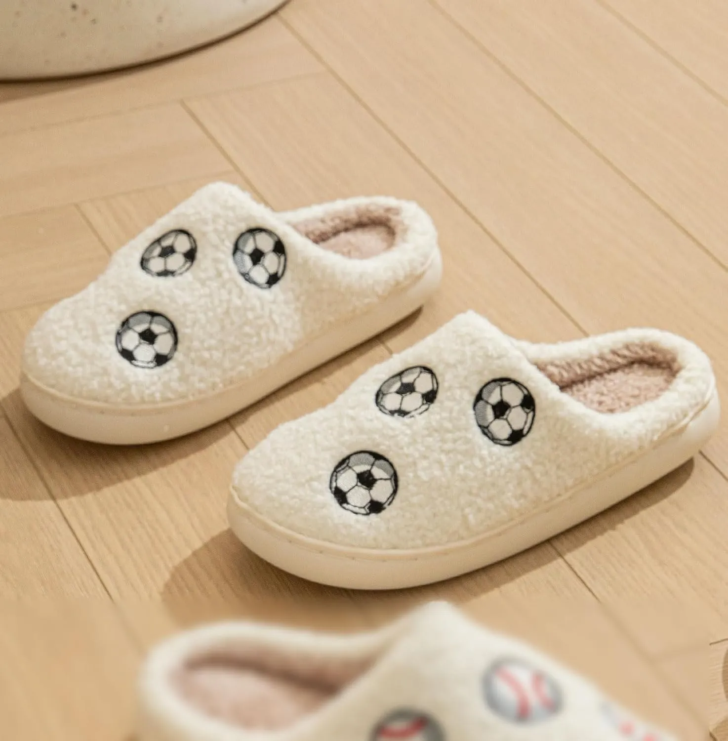 Women Men Basketball Slippers Fuzzy Closed Toe House Memory Foam Bedroom Slipper Couple Indoor Home Shoes
