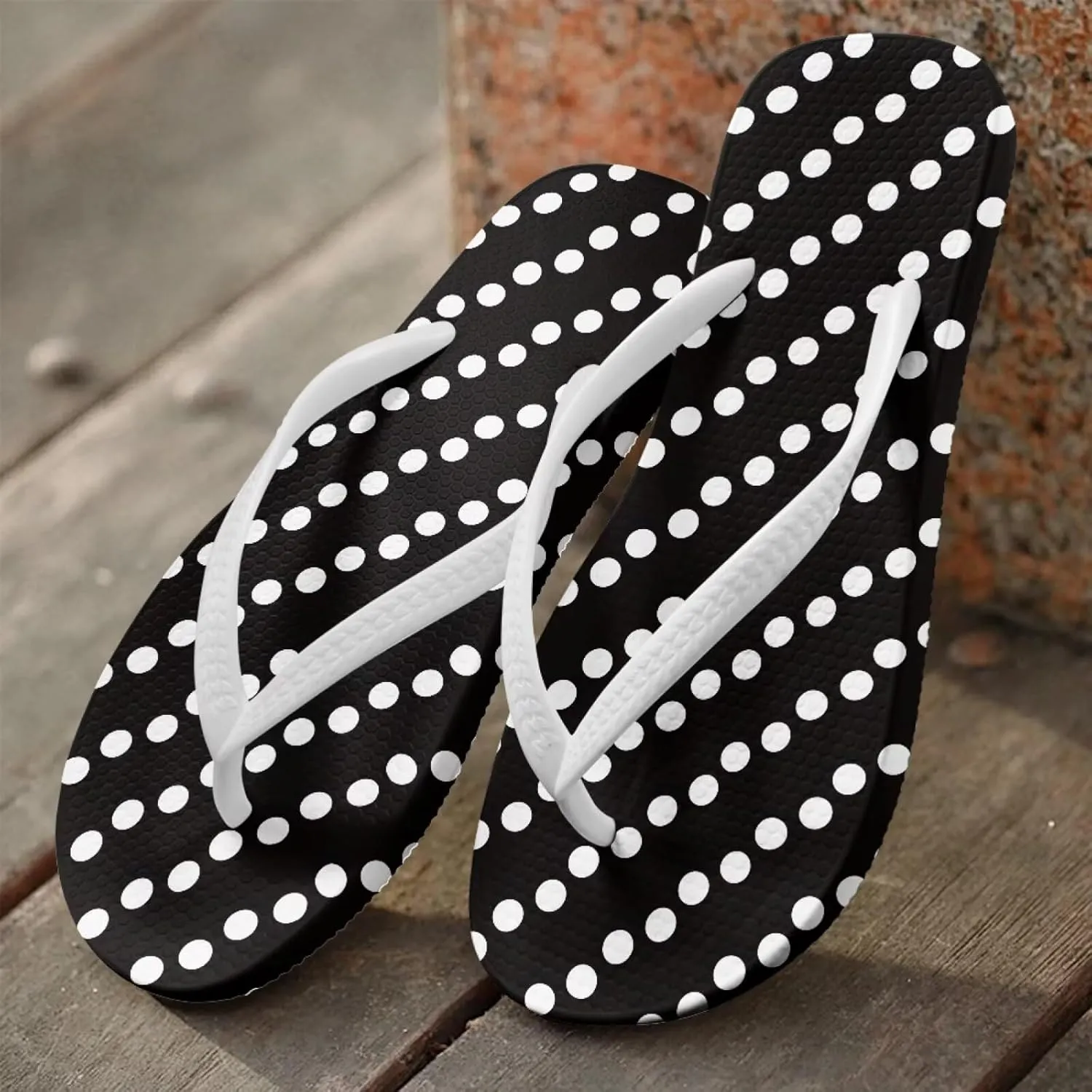 Women's Beach Flip-Flops Tropical Style Lightweight Thong Sandals with EVA Sole Non-Slip Pool Shower Slippers