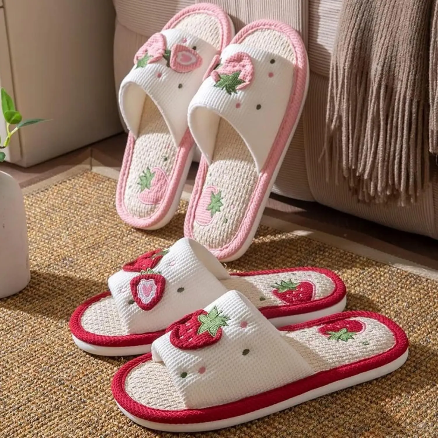Women's Cute Strawberry Slippers Indoor Breathable Linen House Shoes Home Slides Summer Open Toe Slip On Slippers Portable Lightweight