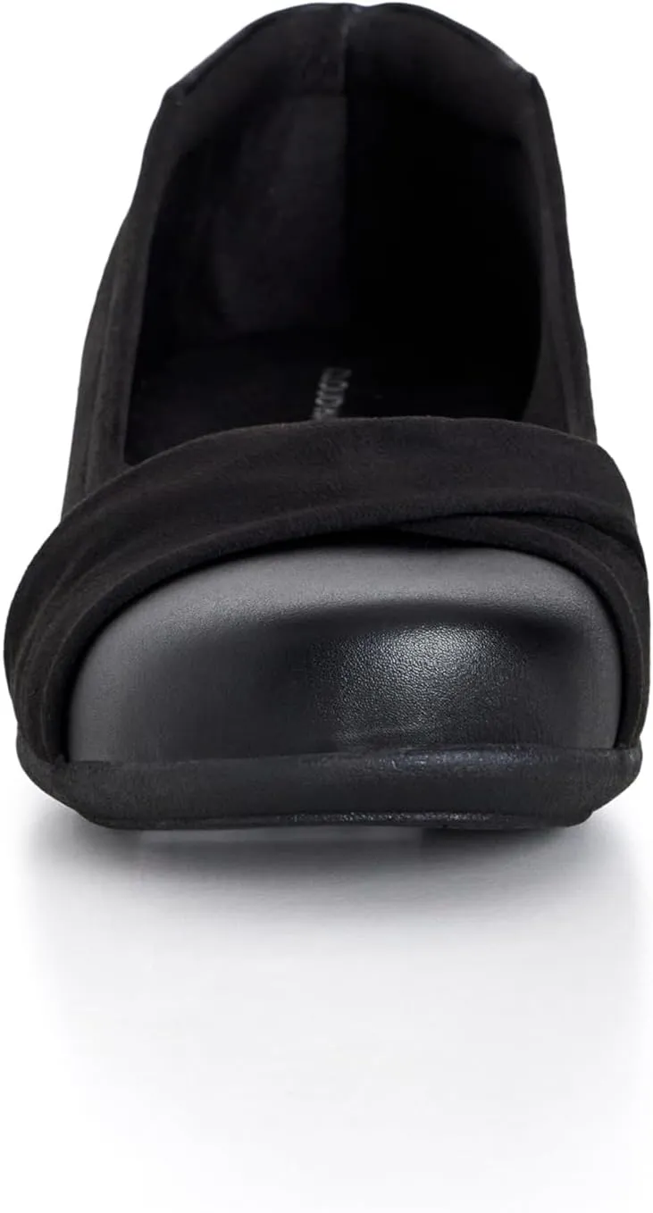 Women's Wide Fit Daisy Comfort Flat Sneaker